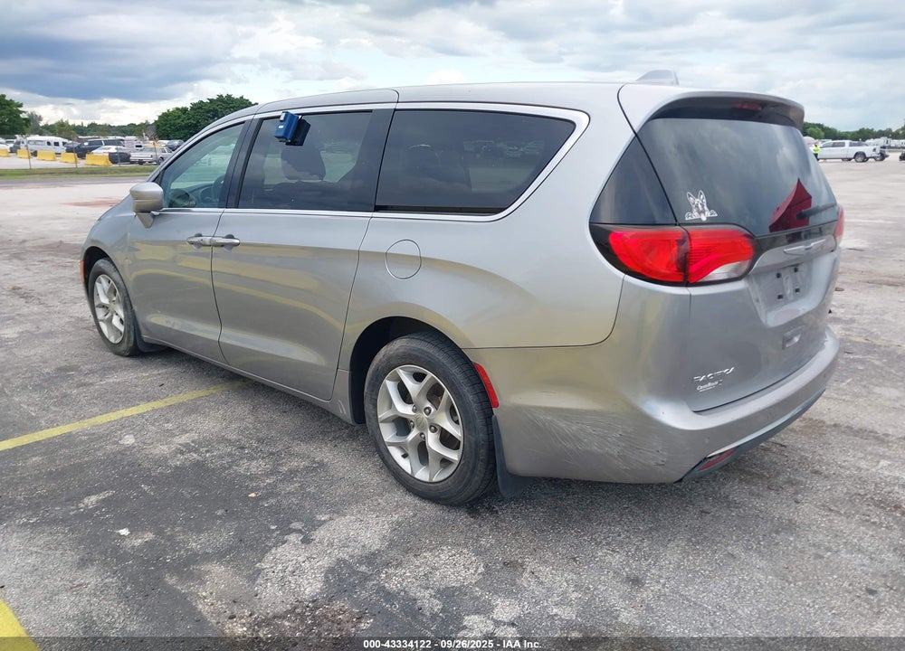 2019 CHRYSLER PACIFICA TOURING PLUS VIN: 2C4RC1FG9KR589101
