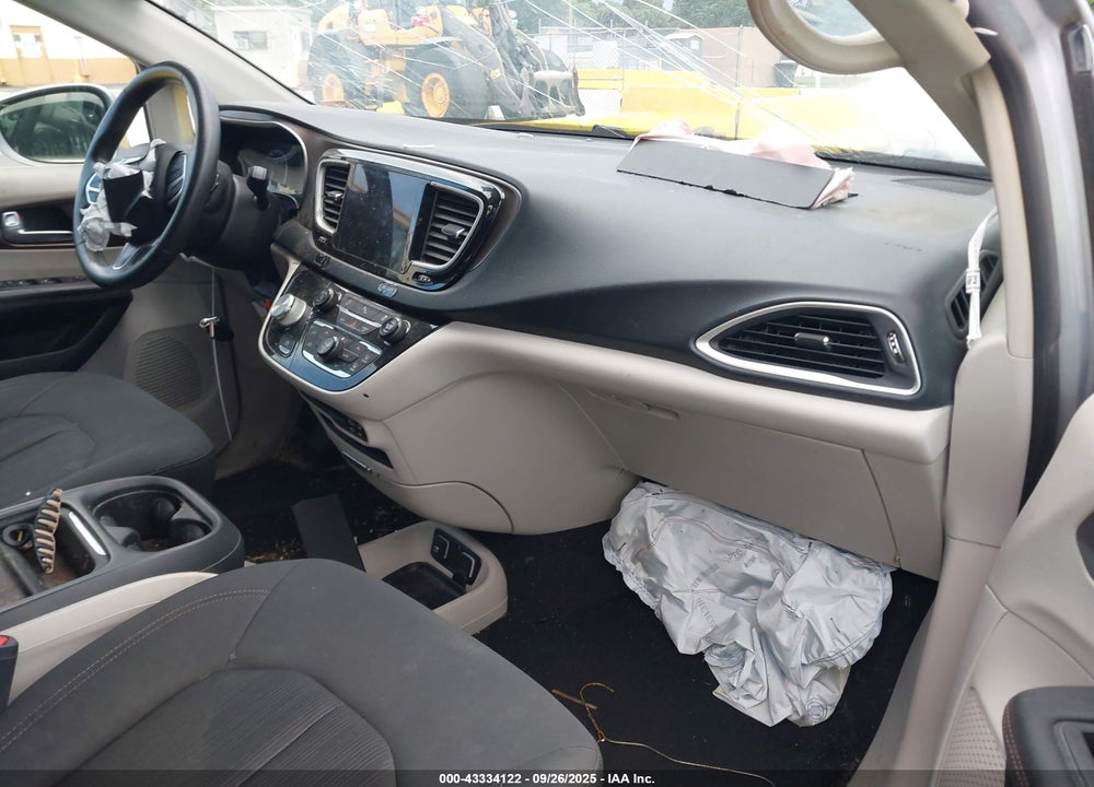 2019 CHRYSLER PACIFICA TOURING PLUS VIN: 2C4RC1FG9KR589101