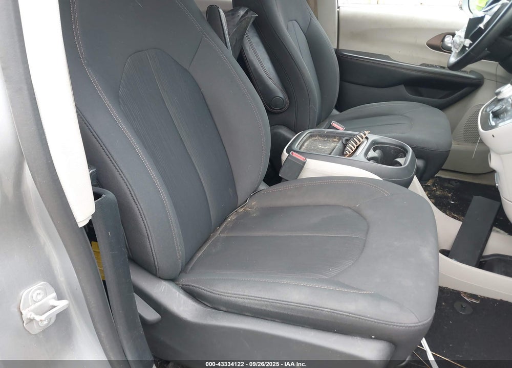 2019 CHRYSLER PACIFICA TOURING PLUS VIN: 2C4RC1FG9KR589101
