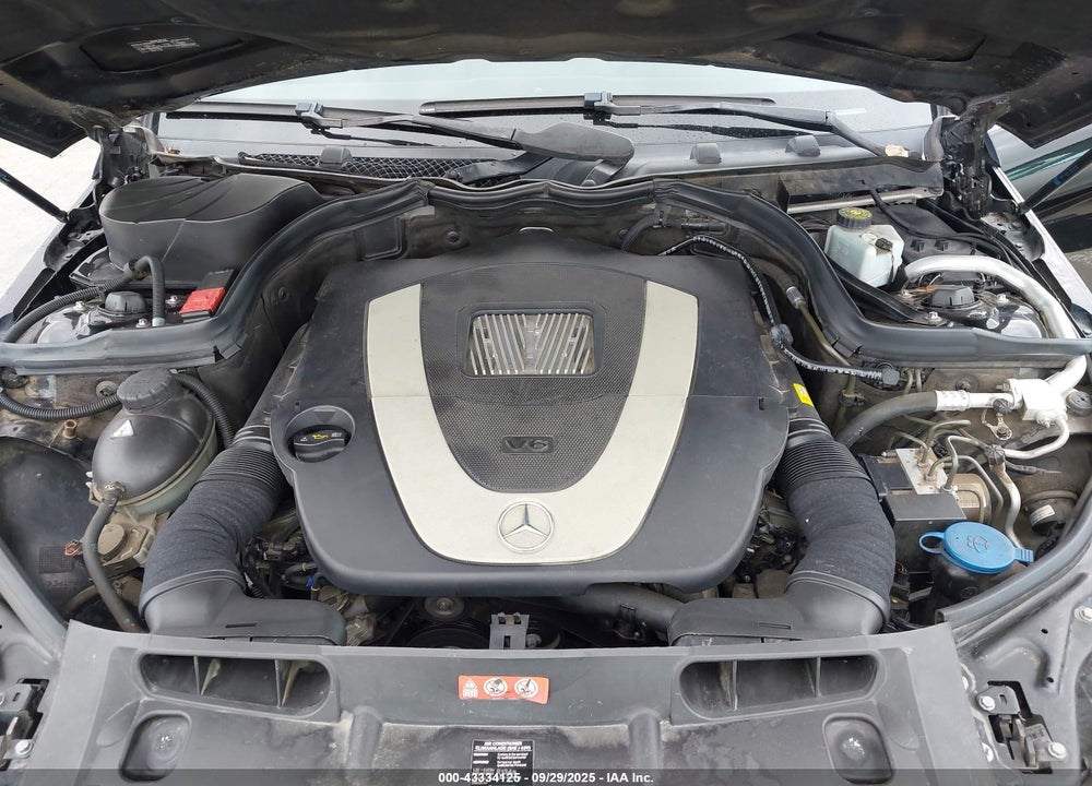 2012 MERCEDES-BENZ C CLASS VIN: WDDGF8BBXCR198022