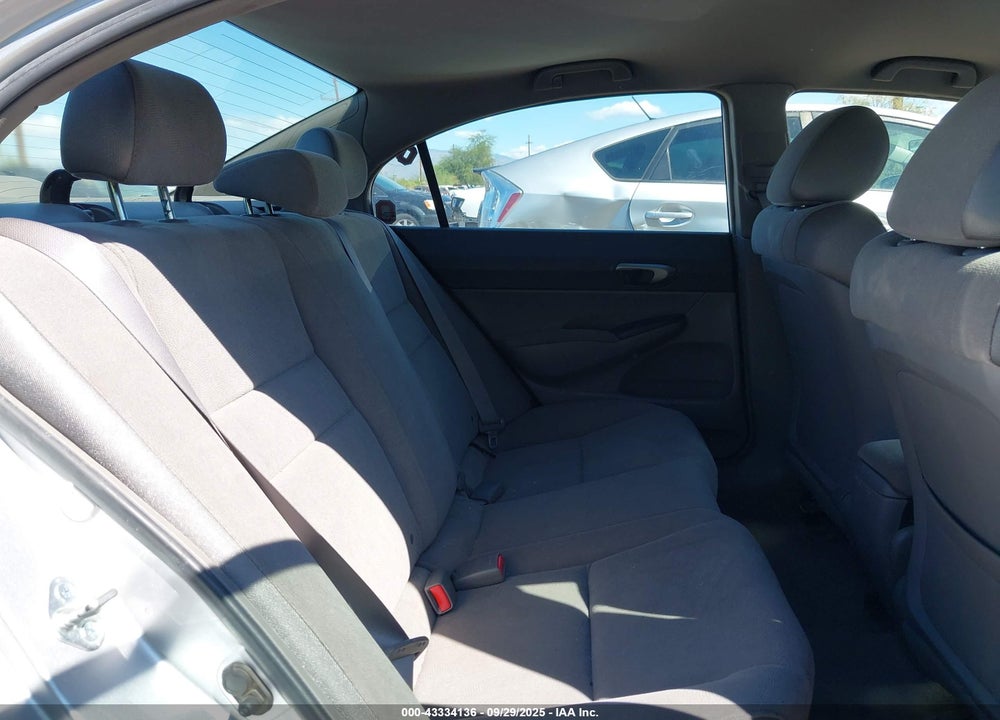 2006 HONDA CIVIC LX VIN: 1HGFA165X6L084840