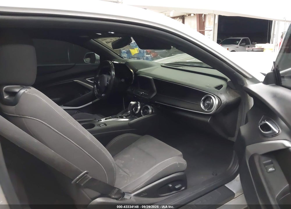 2018 CHEVROLET CAMARO 1LT VIN: 1G1FB1RX9J0126135