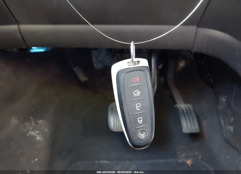 2014 FORD C-MAX VIN: 1FADP5CU6EL517517