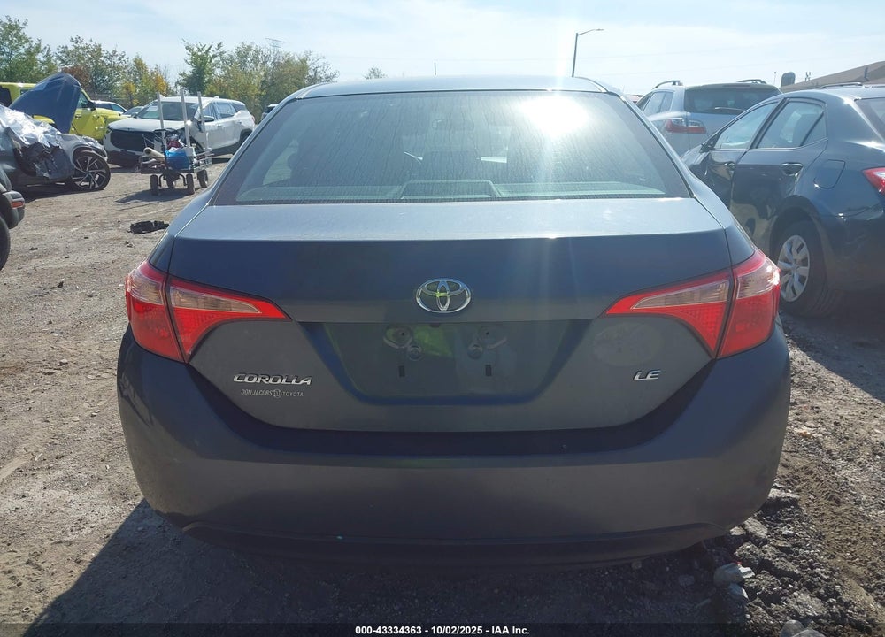 2019 TOYOTA COROLLA LE VIN: 2T1BURHE5KC204156