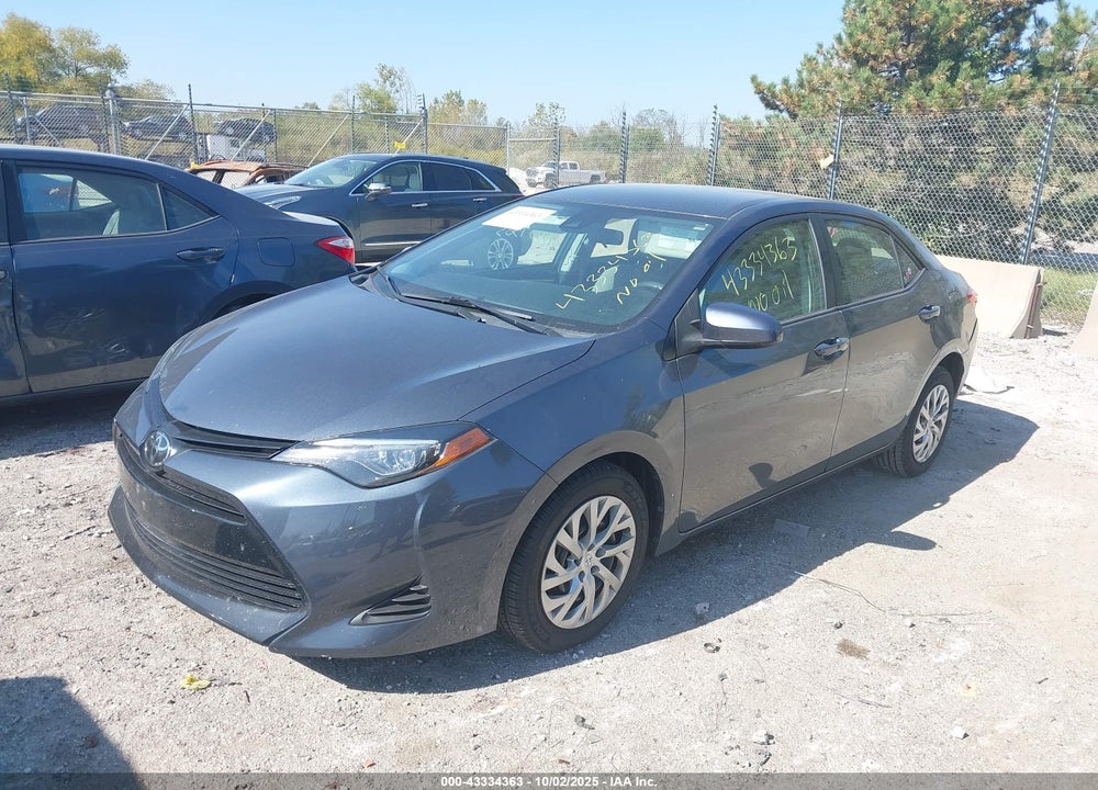 2019 TOYOTA COROLLA LE VIN: 2T1BURHE5KC204156