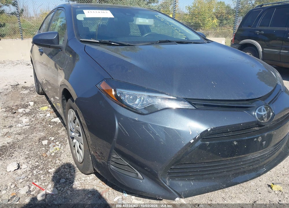 2019 TOYOTA COROLLA LE VIN: 2T1BURHE5KC204156