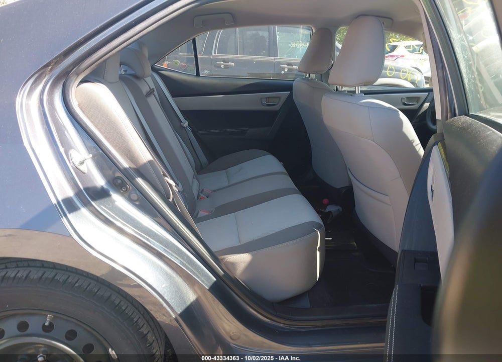 2019 TOYOTA COROLLA LE VIN: 2T1BURHE5KC204156