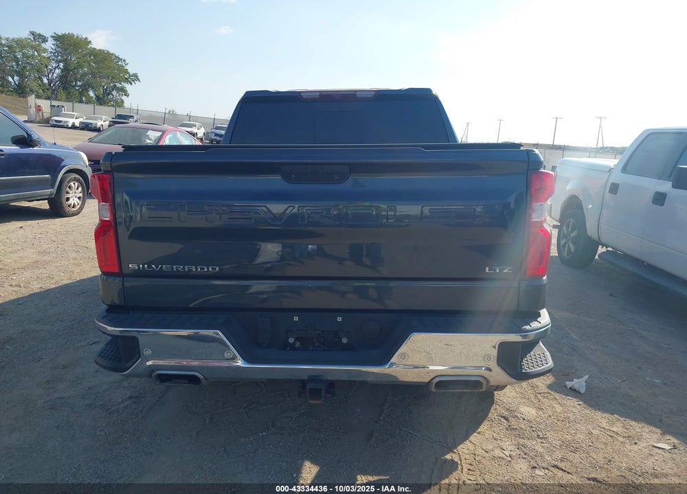 2022 CHEVROLET SILVERADO 1500 LTD 4WD SHORT BED LTZ VIN: 1GCUYGEL8NZ201900