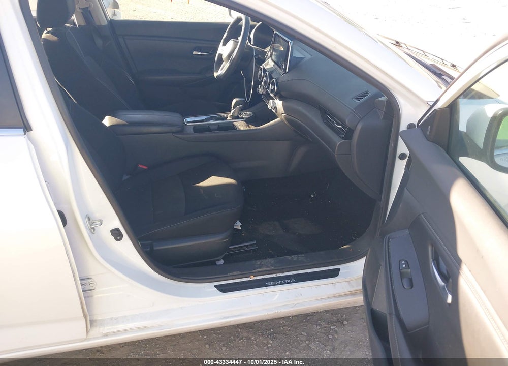 2020 NISSAN SENTRA SV XTRONIC CVT VIN: 3N1AB8CV3LY293829