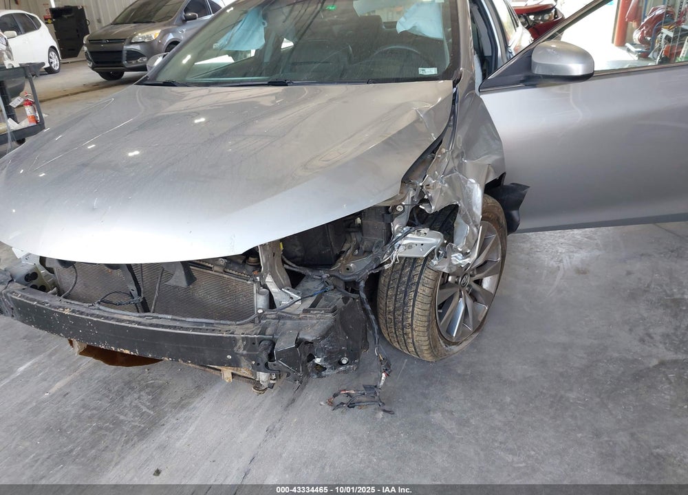 2016 TOYOTA CAMRY VIN: 4T1BF1FK4GU572290