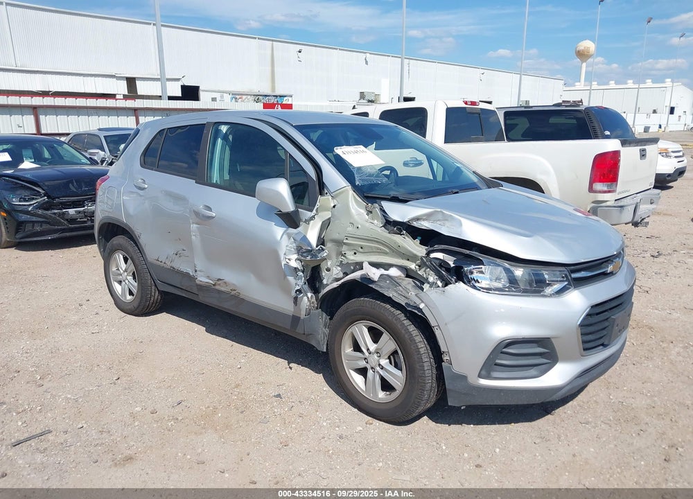 2019 CHEVROLET TRAX LS VIN: 3GNCJNSB6KL217295