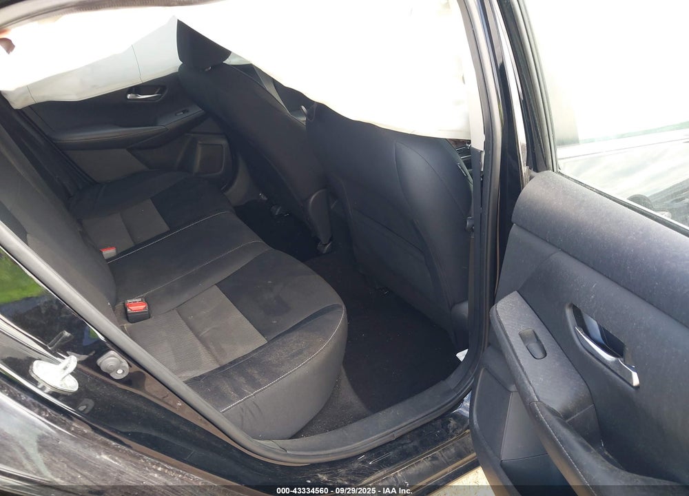 2021 NISSAN SENTRA SV XTRONIC CVT VIN: 3N1AB8CV5MY255021
