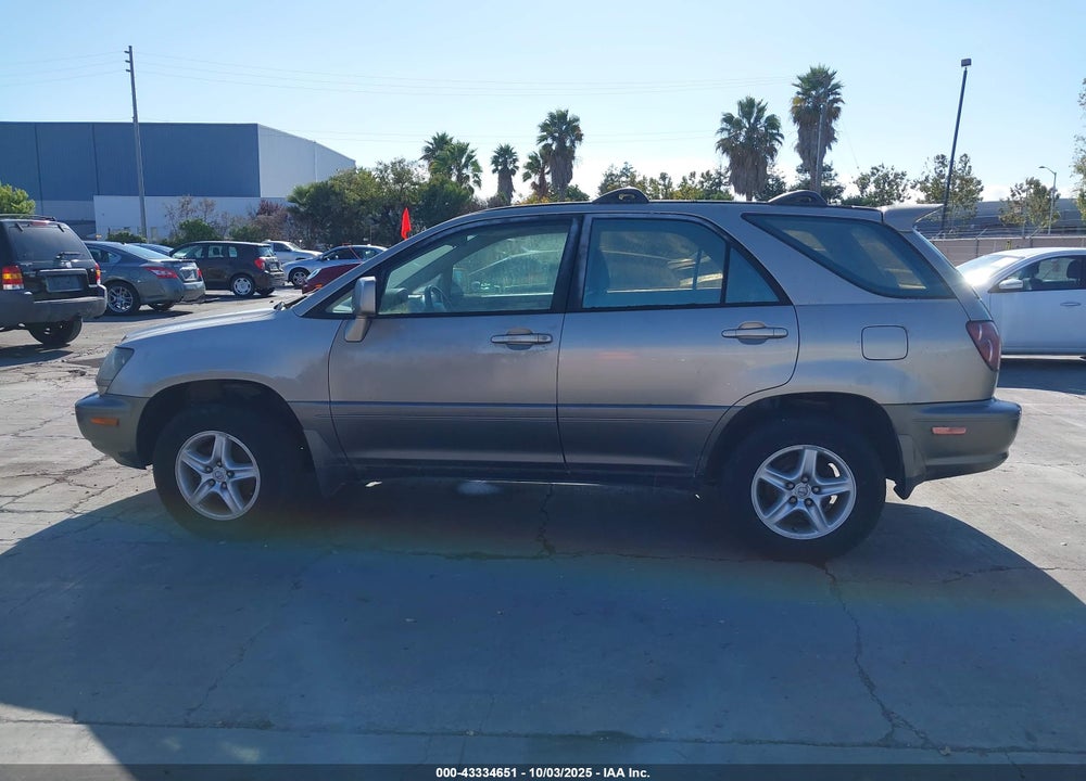2000 LEXUS RX 300 VIN: JT6GF10U9Y0057838