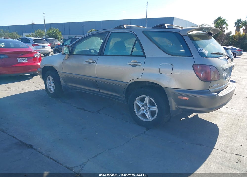 2000 LEXUS RX 300 VIN: JT6GF10U9Y0057838