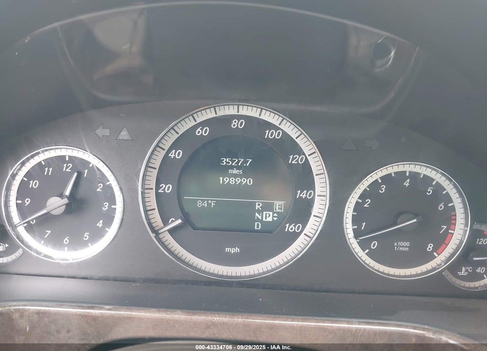 2011 MERCEDES-BENZ E-CLASS VIN: WDDHF5GBXBA395555