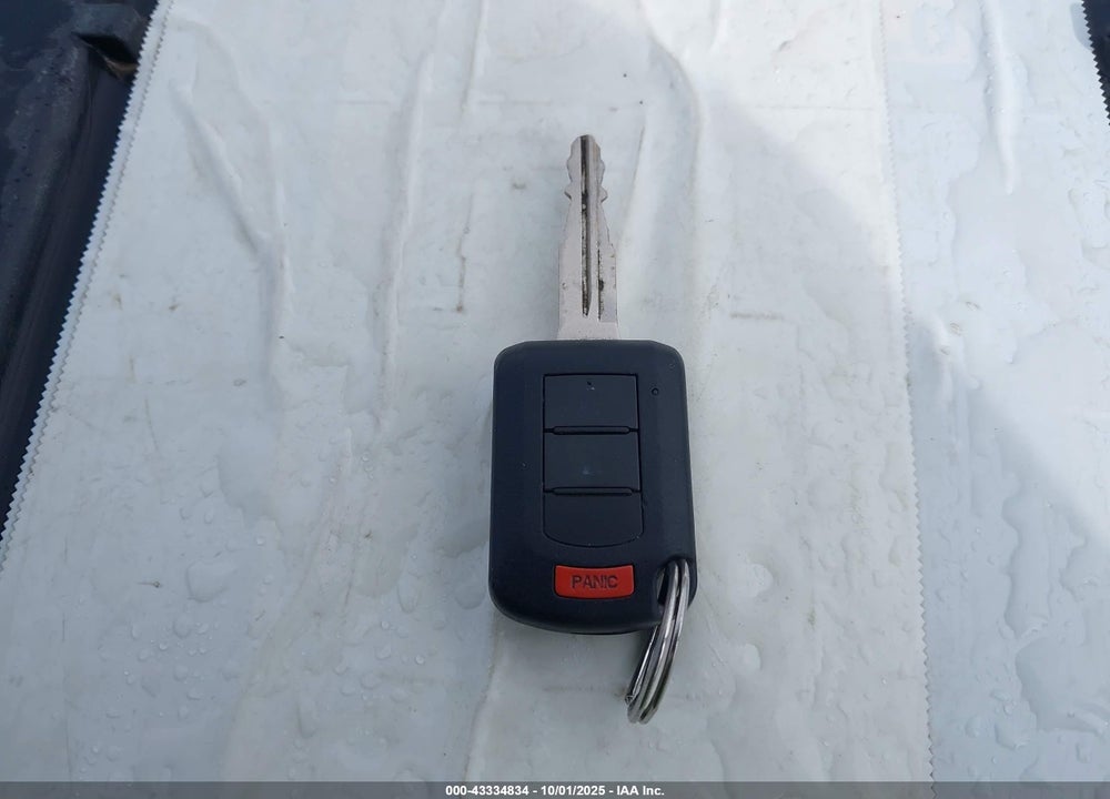 2018 MITSUBISHI MIRAGE G4 ES VIN: ML32F3FJ7JHF06880