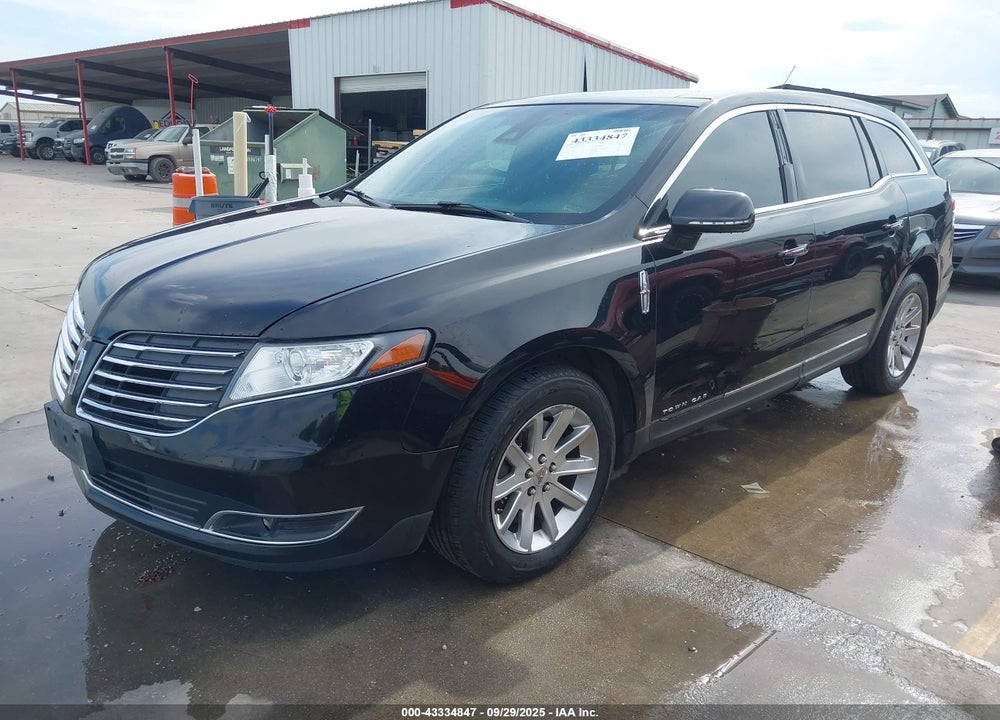 2018 LINCOLN MKT LIVERY VIN: 2LMHJ5NK1JBL02453