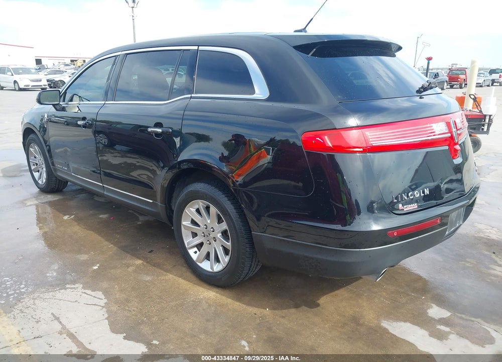 2018 LINCOLN MKT LIVERY VIN: 2LMHJ5NK1JBL02453