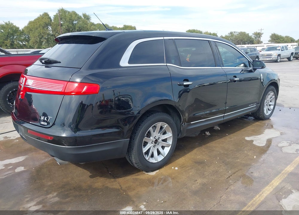 2018 LINCOLN MKT LIVERY VIN: 2LMHJ5NK1JBL02453