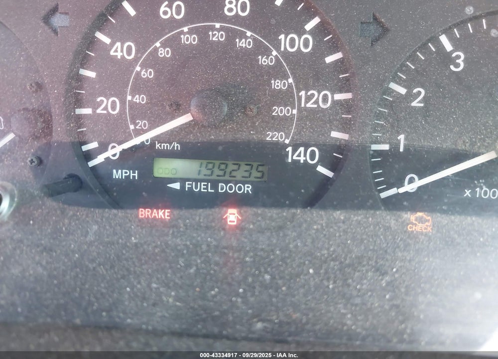2001 TOYOTA CAMRY CE VIN: 4T1BG22K71U118065