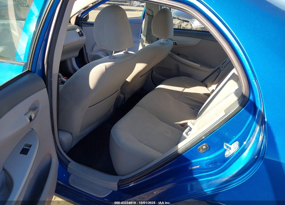 2010 TOYOTA COROLLA LE VIN: 2T1BU4EEXAC442445