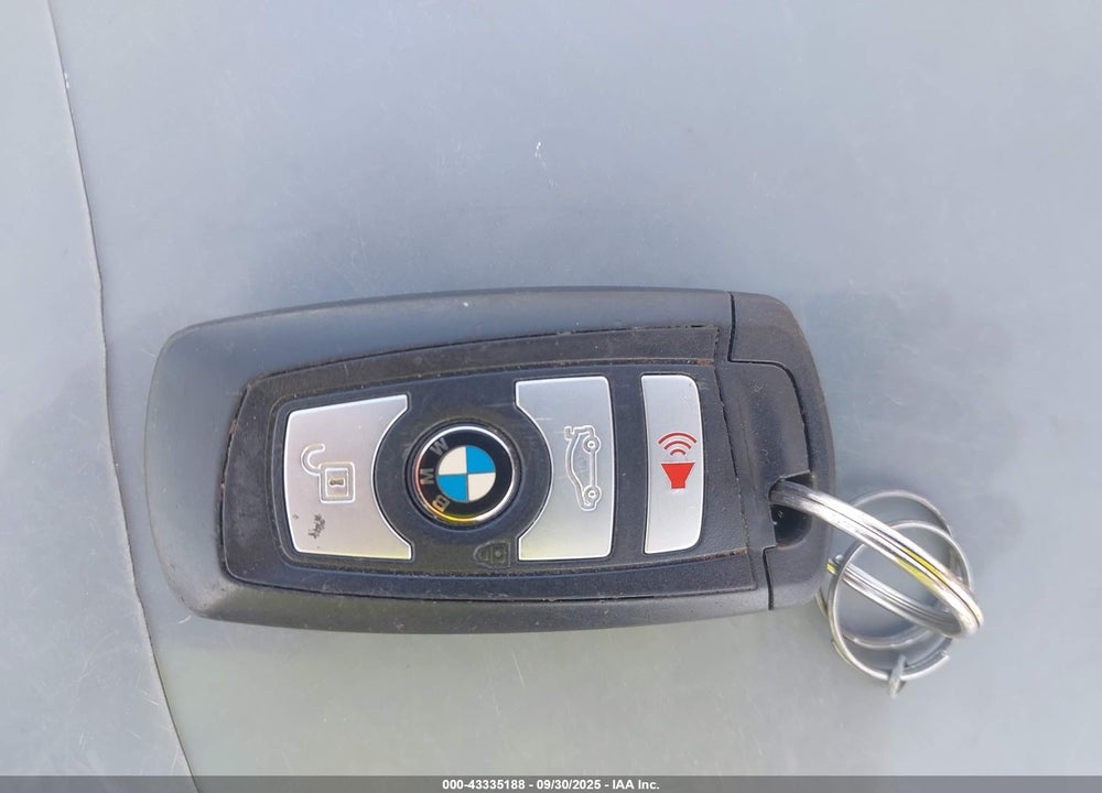 2016 BMW X3 VIN: 5UXWX9C56G0D83195