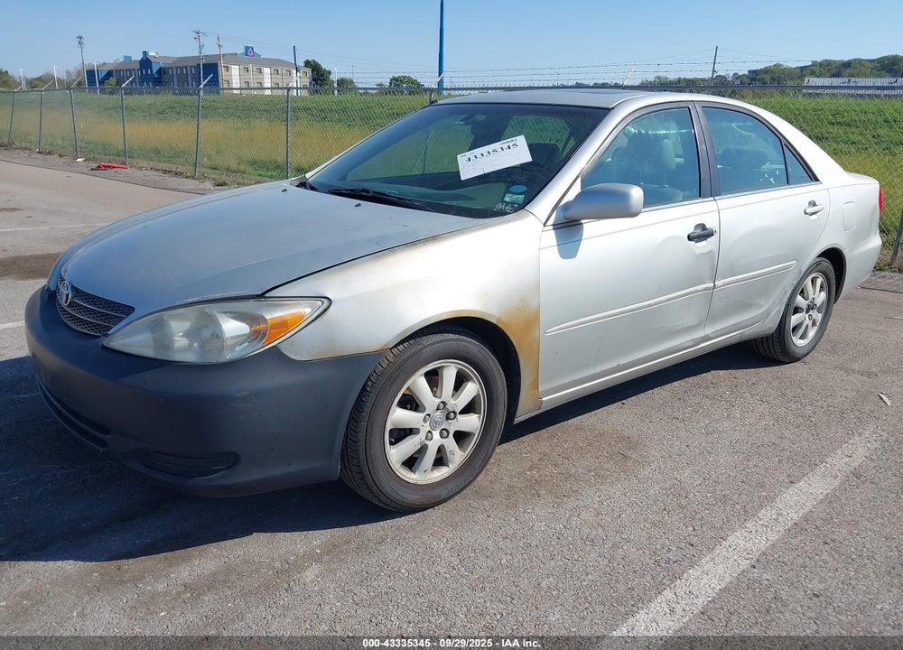 2002 TOYOTA CAMRY XLE V6 VIN: 4T1BF30K62U525405