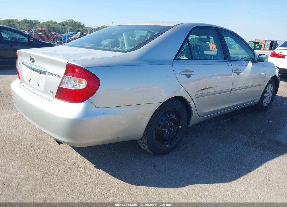 2002 TOYOTA CAMRY XLE V6 VIN: 4T1BF30K62U525405
