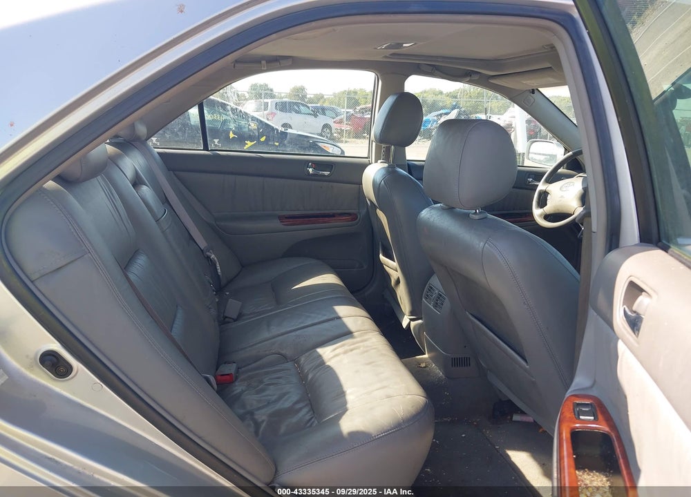 2002 TOYOTA CAMRY XLE V6 VIN: 4T1BF30K62U525405
