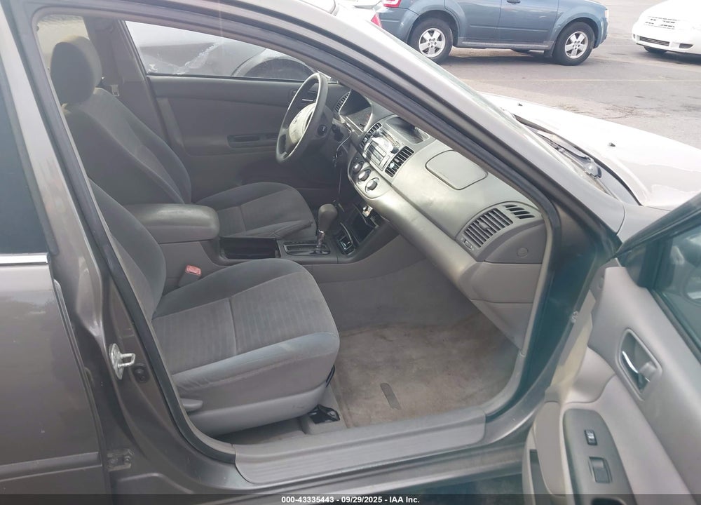 2005 TOYOTA CAMRY LE VIN: 4T1BE32K75U532691