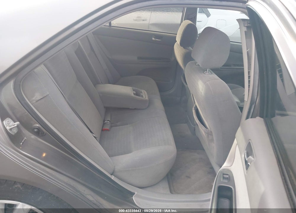 2005 TOYOTA CAMRY LE VIN: 4T1BE32K75U532691
