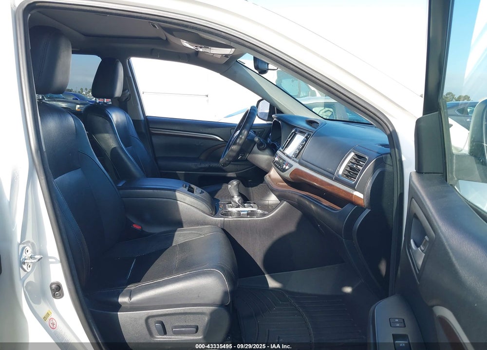 2014 TOYOTA HIGHLANDER VIN: 5TDYKRFH7ES018742