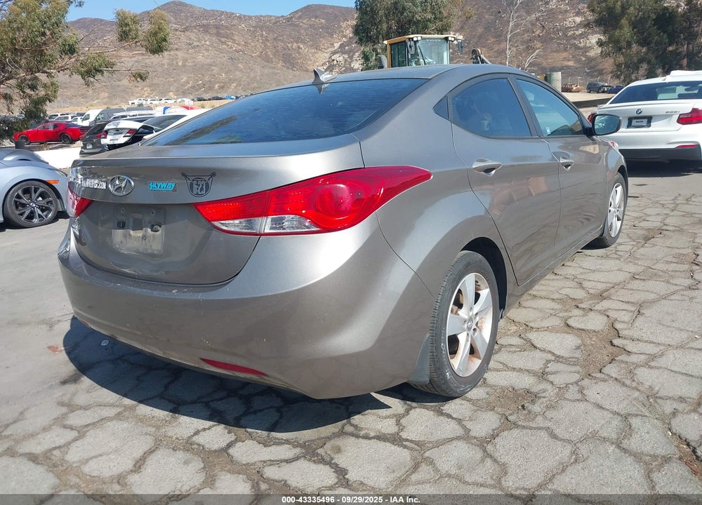 2013 HYUNDAI ELANTRA VIN: 5NPDH4AE6DH398416