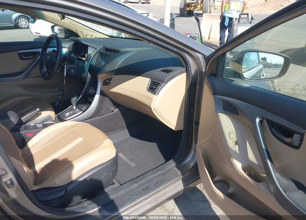 2013 HYUNDAI ELANTRA VIN: 5NPDH4AE6DH398416