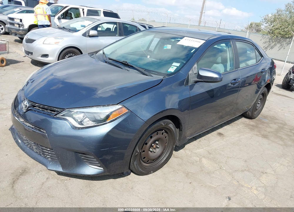 2015 TOYOTA COROLLA LE VIN: 5YFBURHE4FP297855