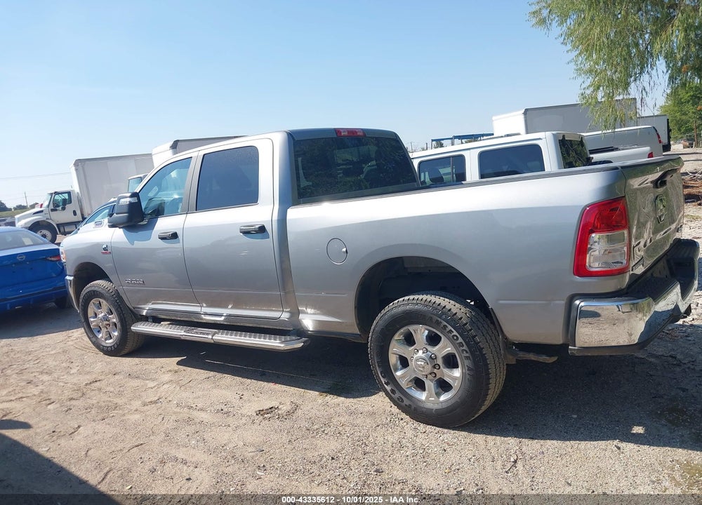 2024 RAM 2500 BIG HORN 4X4 6'4 BOX VIN: 3C6UR5DL4RG303016