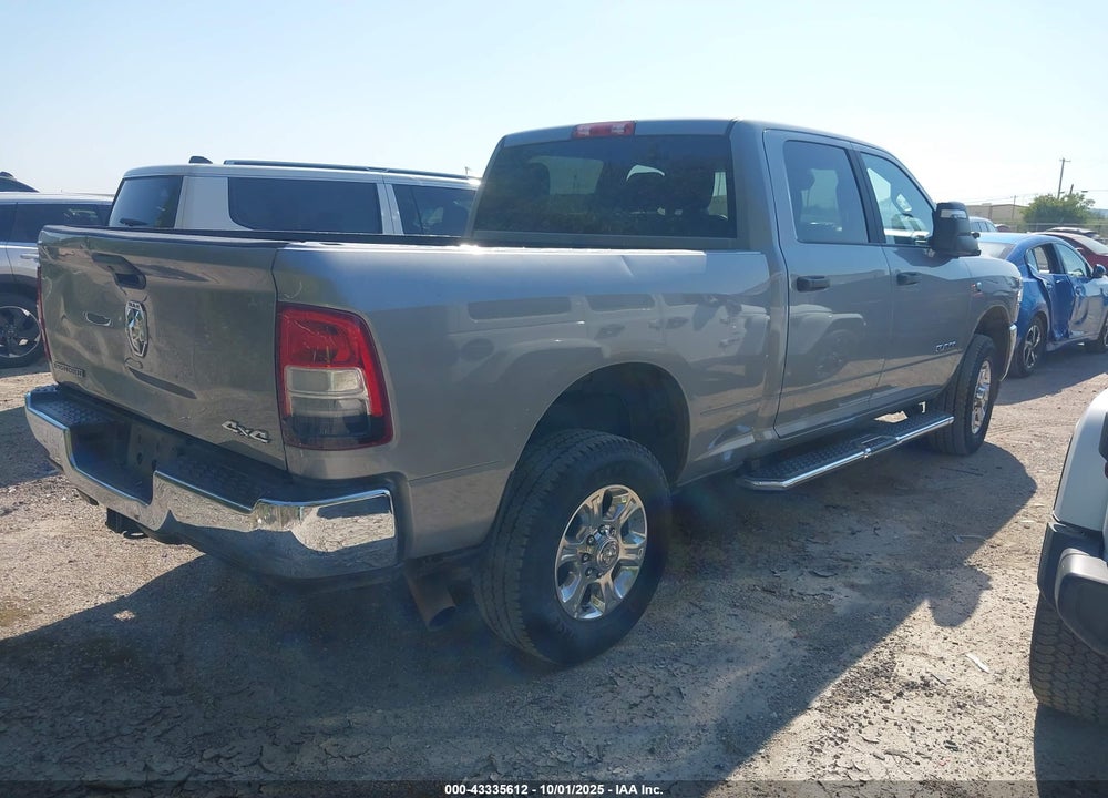 2024 RAM 2500 BIG HORN 4X4 6'4 BOX VIN: 3C6UR5DL4RG303016