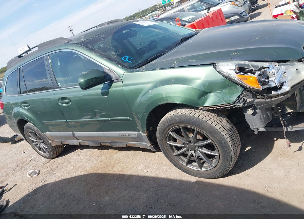2013 SUBARU OUTBACK 2.5I LIMITED VIN: 4S4BRBKC6D3318416