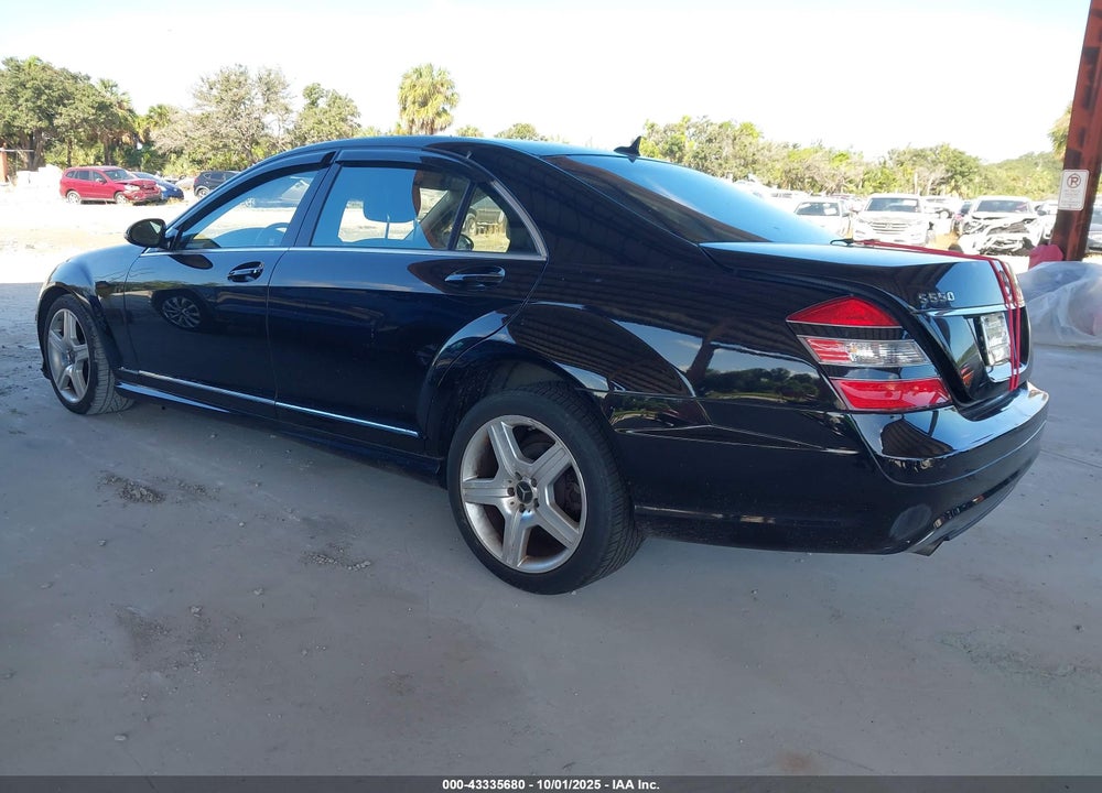2007 MERCEDES-BENZ S 550 VIN: WDDNG71X97A091768