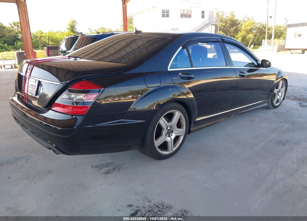 2007 MERCEDES-BENZ S 550 VIN: WDDNG71X97A091768