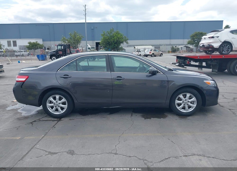 2011 TOYOTA CAMRY LE VIN: 4T1BF3EK1BU156106