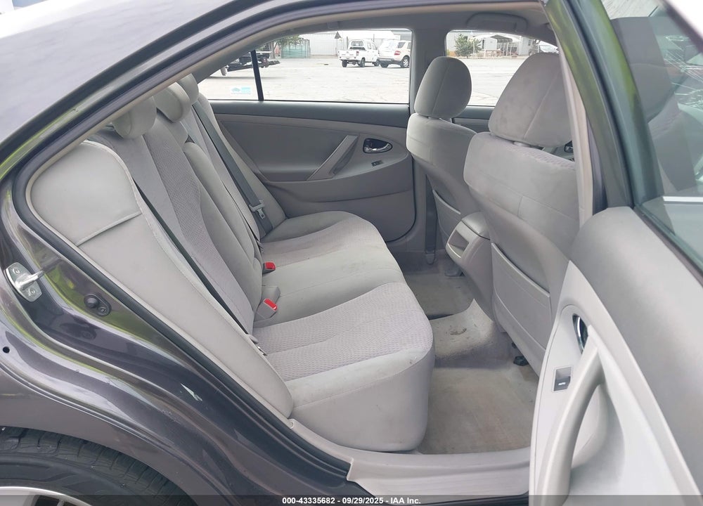 2011 TOYOTA CAMRY LE VIN: 4T1BF3EK1BU156106