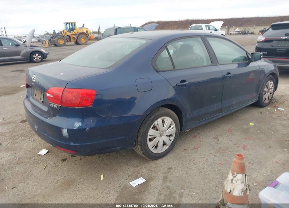 2011 VOLKSWAGEN JETTA VIN: 3VWDZ7AJ3BM325357