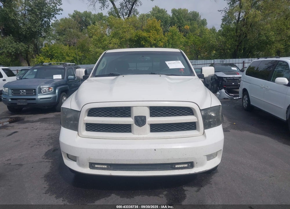 2009 DODGE RAM 1500 VIN: 1D3HV18T39S732852