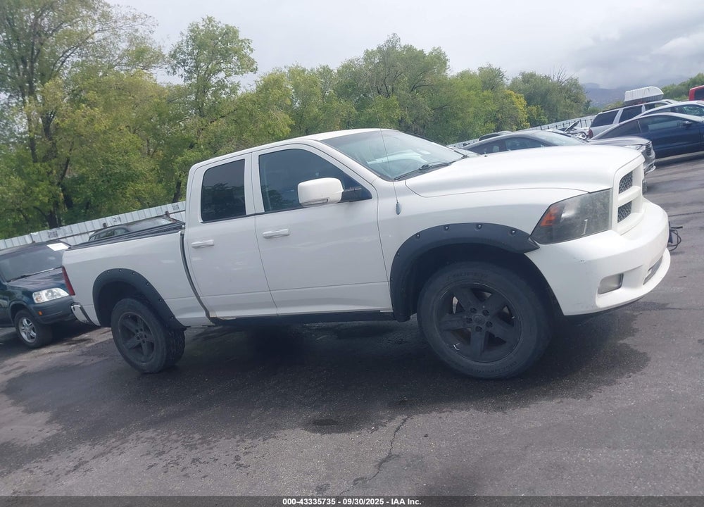 2009 DODGE RAM 1500 VIN: 1D3HV18T39S732852