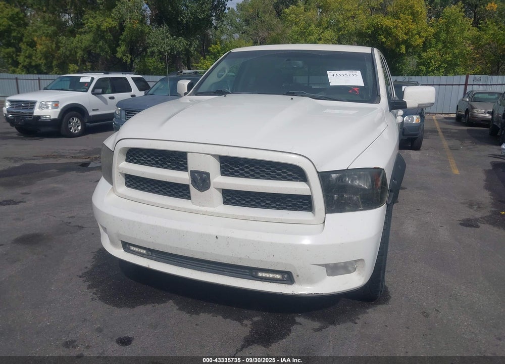 2009 DODGE RAM 1500 VIN: 1D3HV18T39S732852