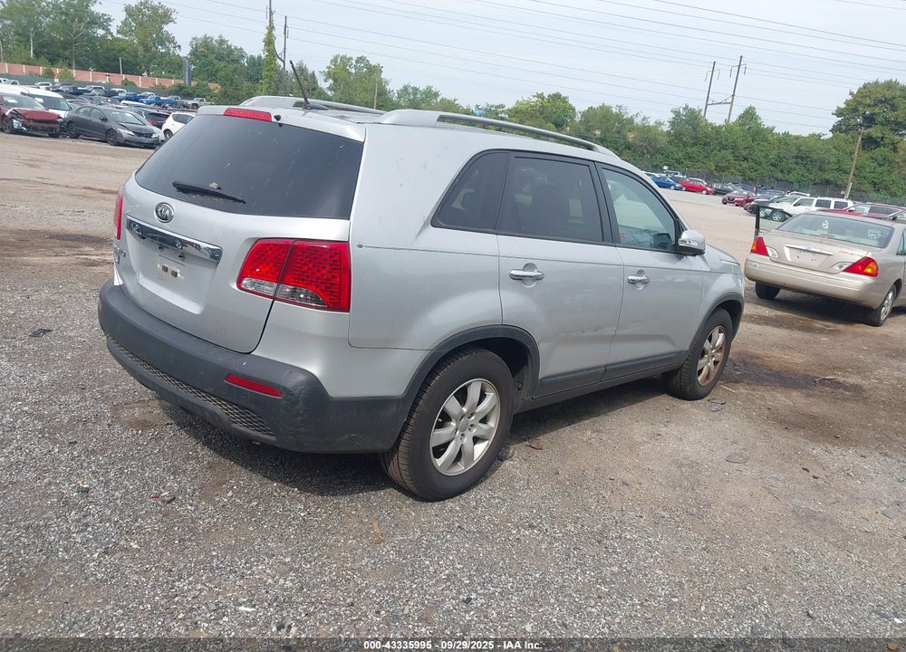 2013 KIA SORENTO VIN: 5XYKT4A65DG409198