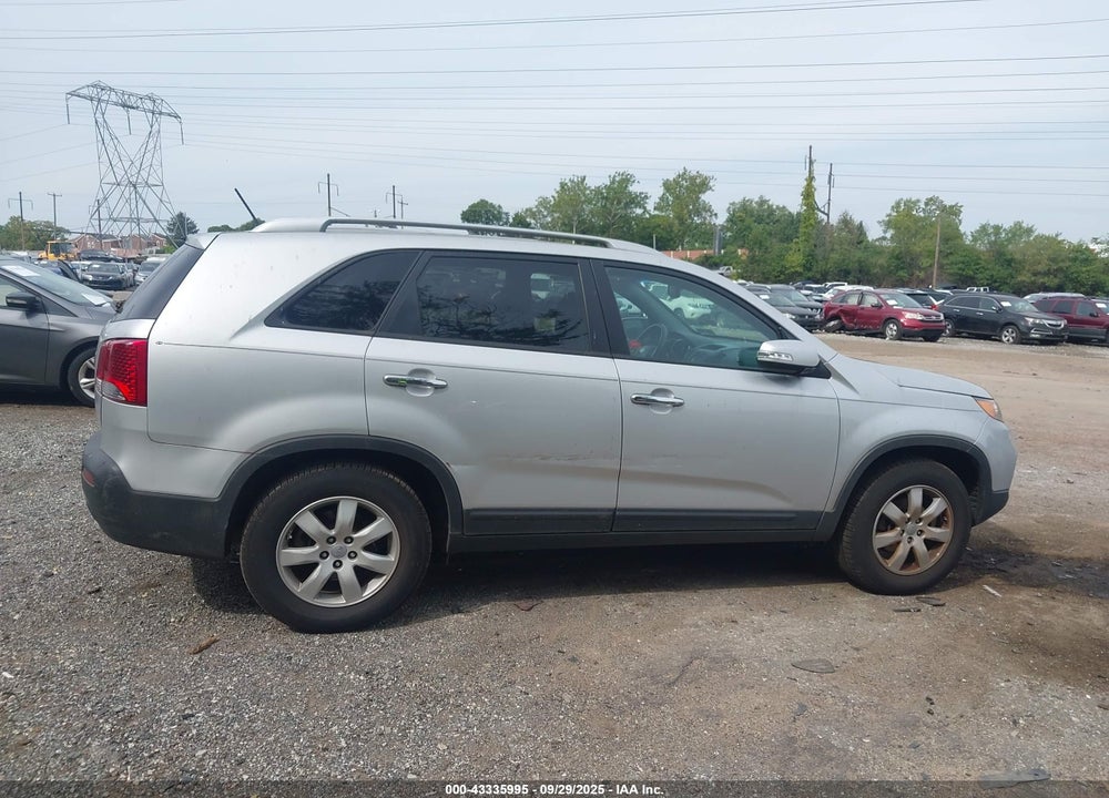 2013 KIA SORENTO VIN: 5XYKT4A65DG409198
