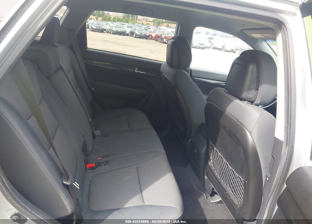 2013 KIA SORENTO VIN: 5XYKT4A65DG409198