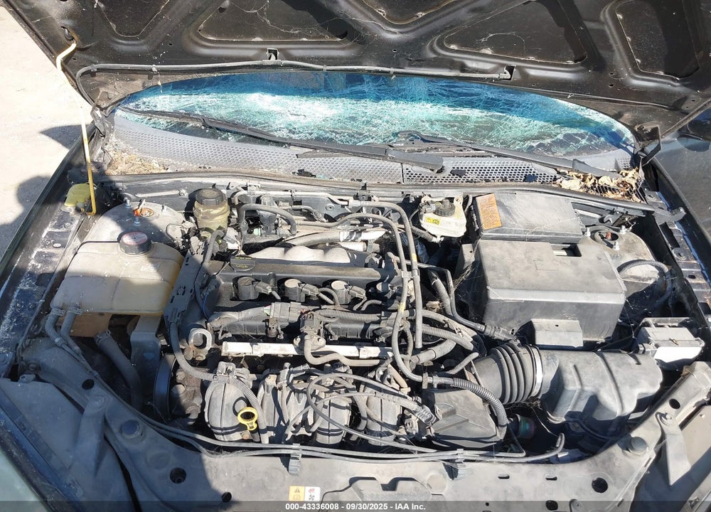 2005 FORD FOCUS ZX4 VIN: 1FAFP38Z85W103106